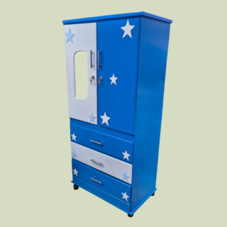 Closet niño con espejo